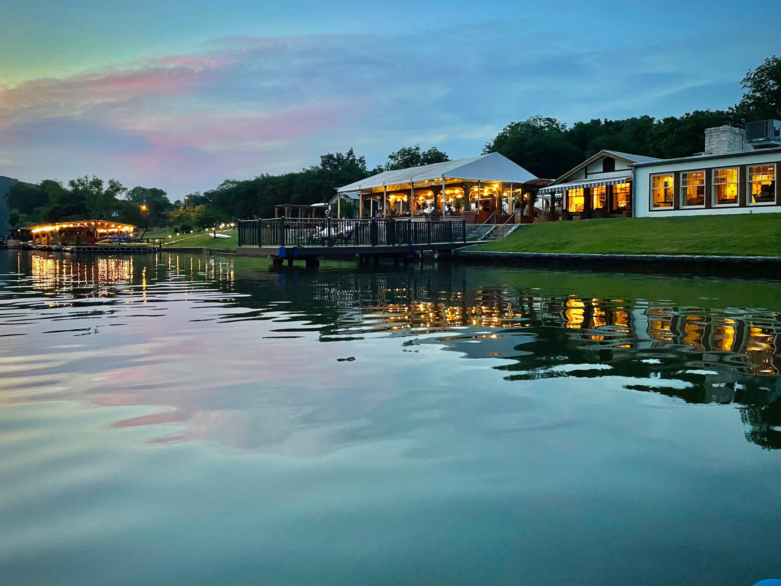 Relax with Luxury & Wellness at Lake Austin Spa Resort